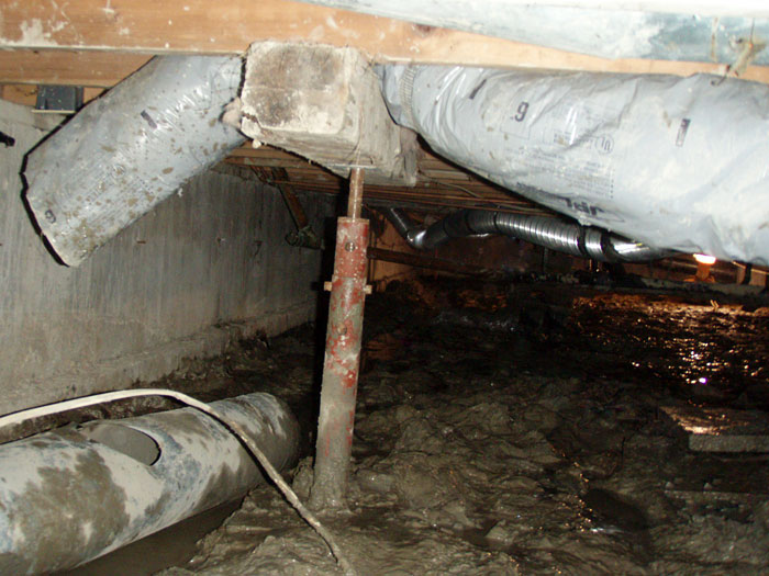 Sagging Floors Over A Crawl Space An Installation Of Light Duty Crawl Space Support Jacks